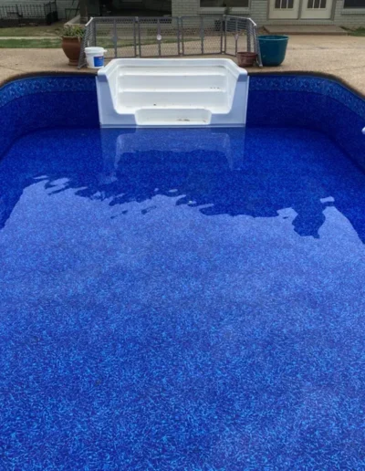 Diamond Deco True L Pool with plastic steps