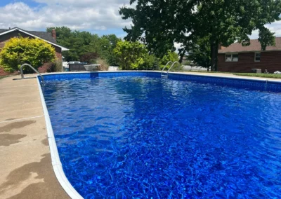 4' Round Corners on a HDE Oxford Pool by Pool Cover Depot